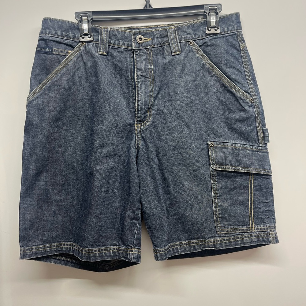 Columbia Men's Denim Cargo Shorts-Size 32